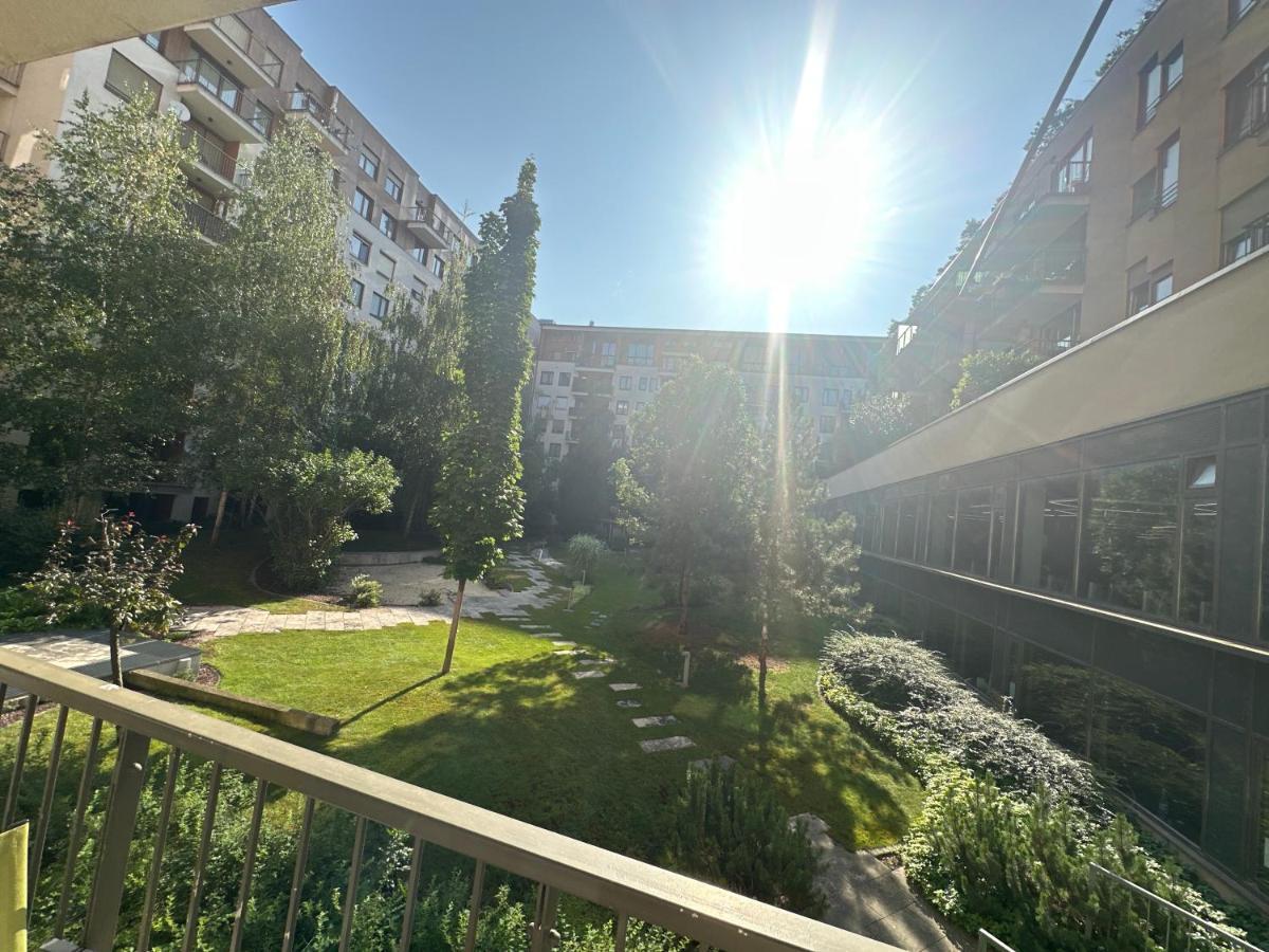 Zoe Apartman Будапешт Экстерьер фото